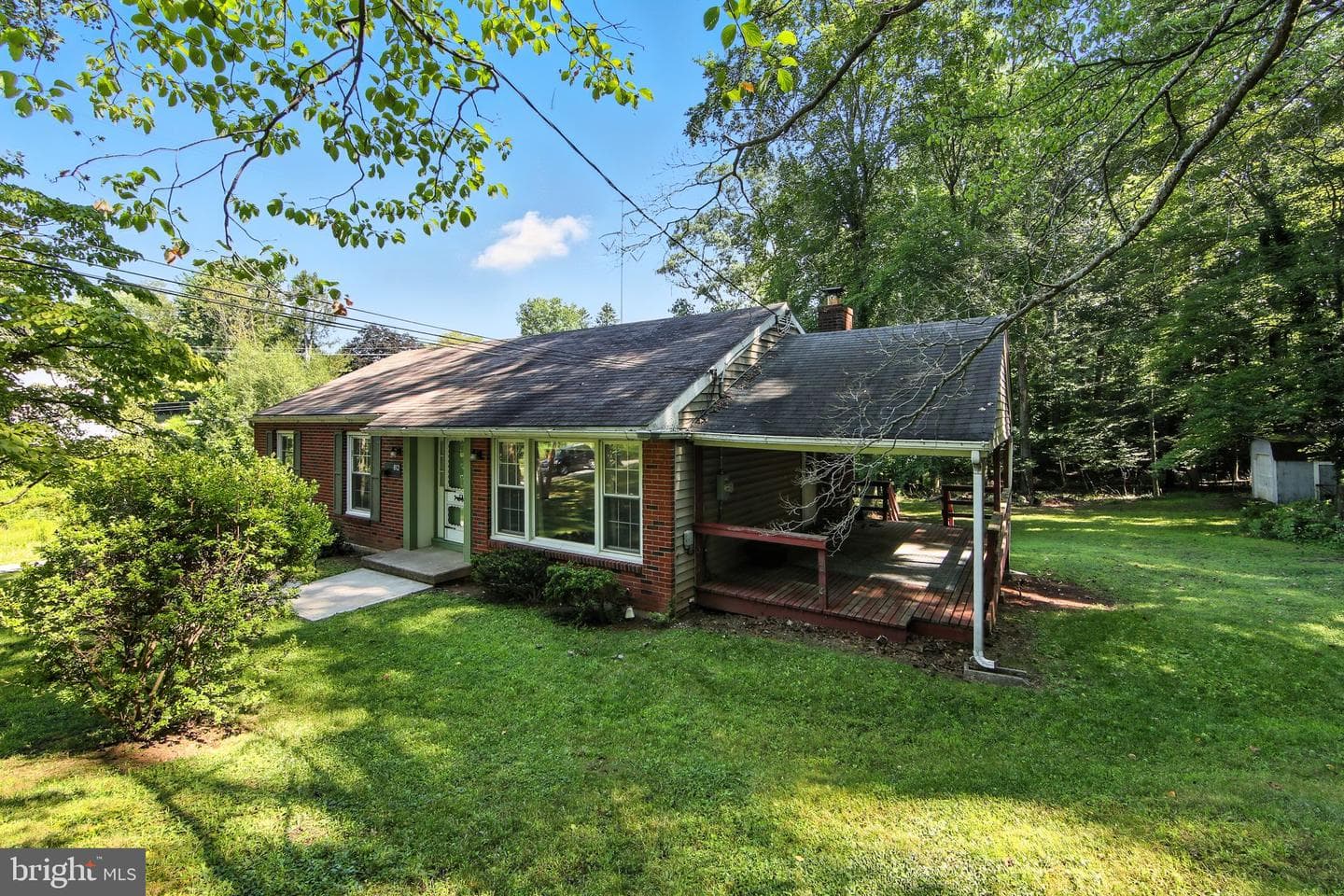 812 Mennonite Road photo 8