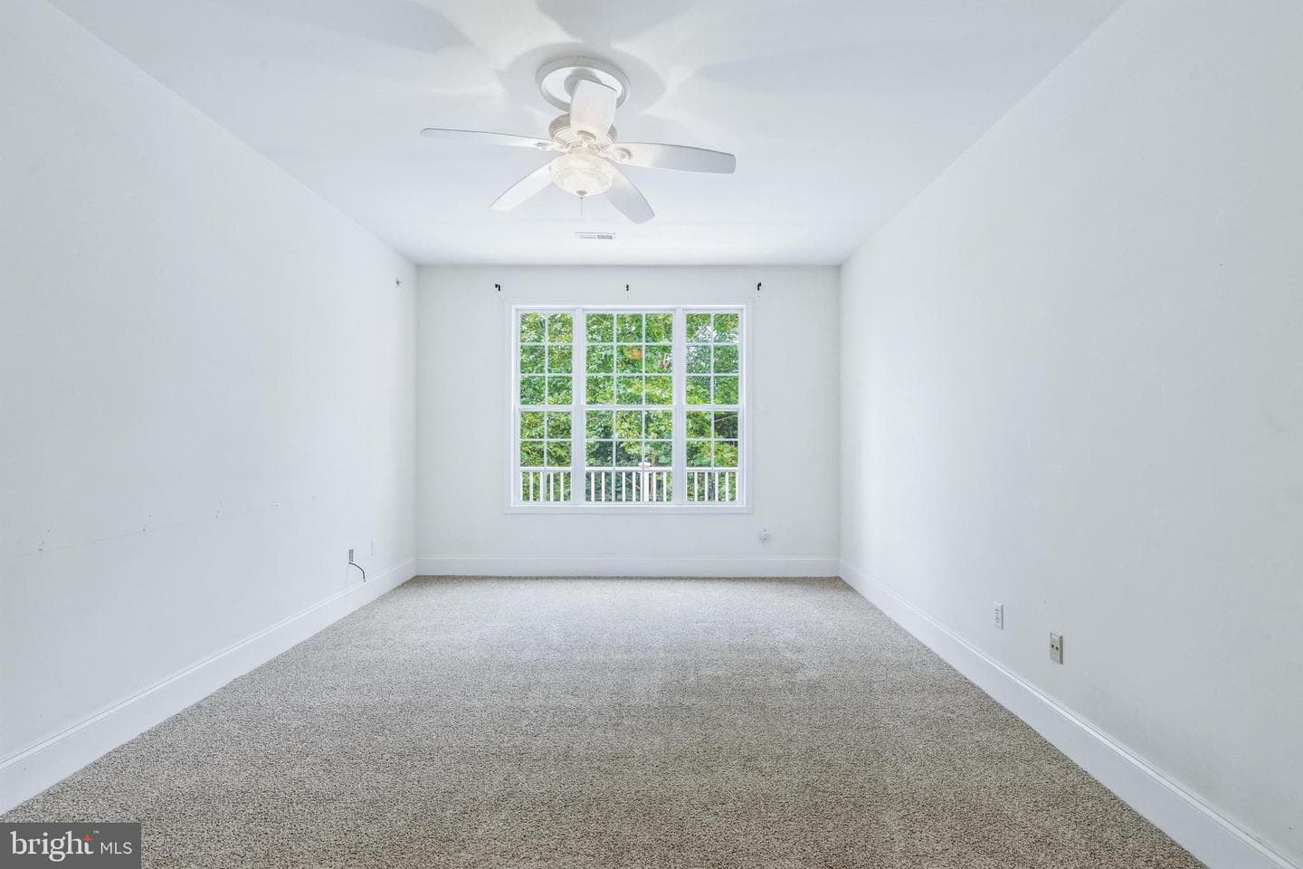 2461 Merri Claude Drive photo 11
