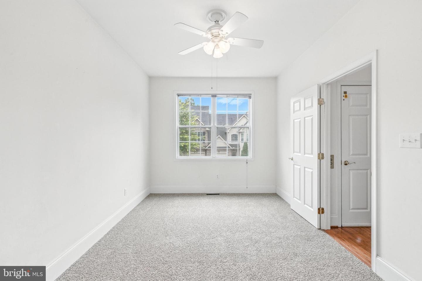 2461 Merri Claude Drive photo 16