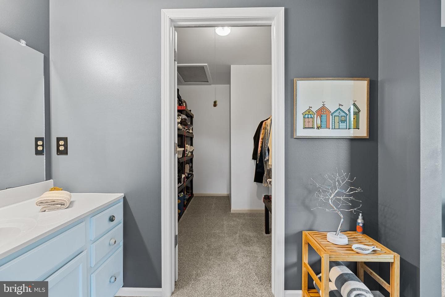 640 New Market Drive photo 21