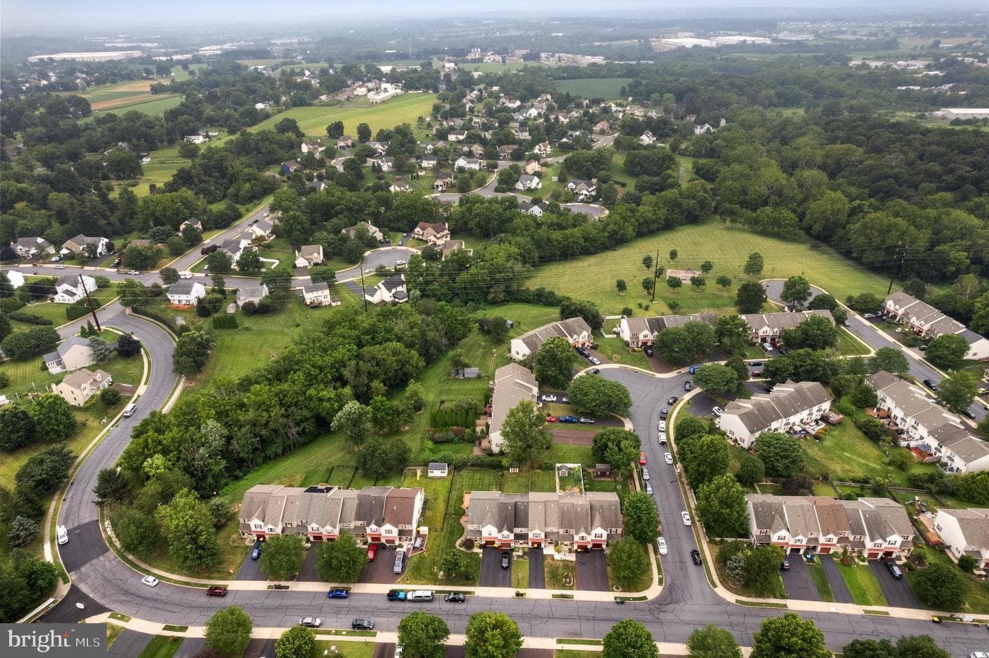 640 New Market Drive photo 31