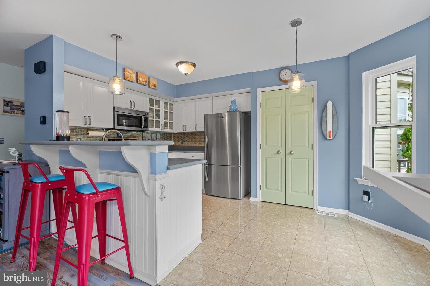 640 New Market Drive photo 8