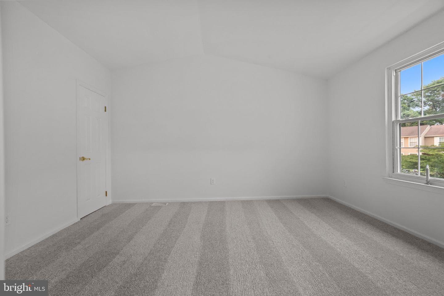 65 Wynmere Drive photo 28