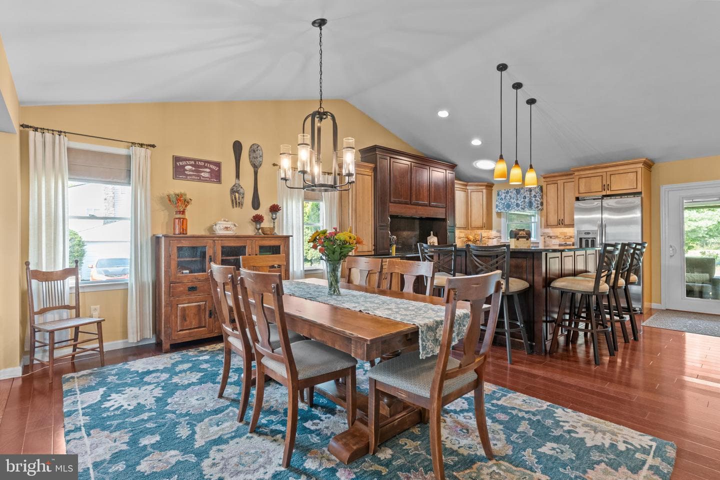 720 Oak Terrace Drive photo 9