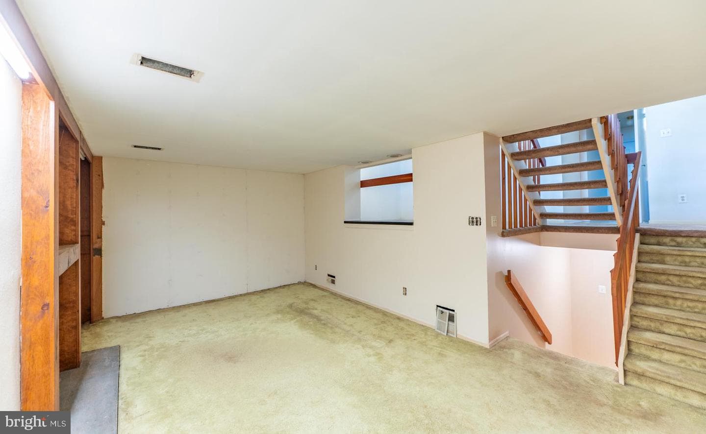 1503 Linden Way photo 9