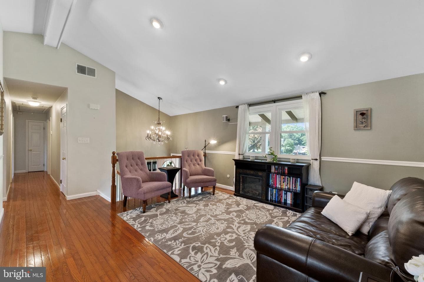 4323 Susquehanna photo 4
