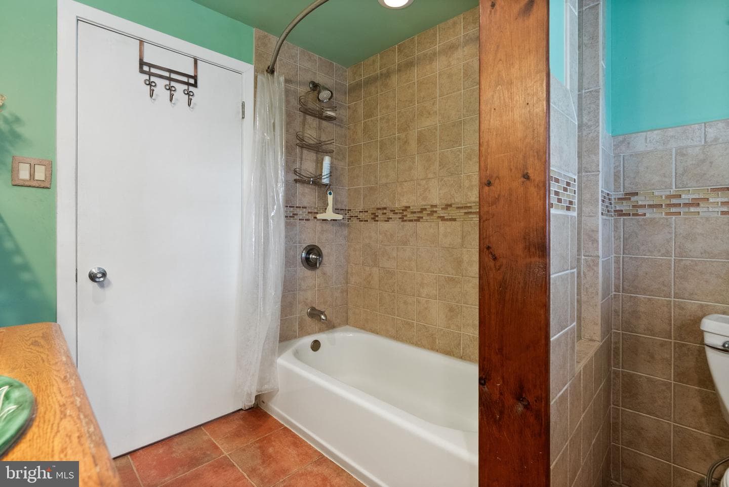 204 Francis Avenue photo 21