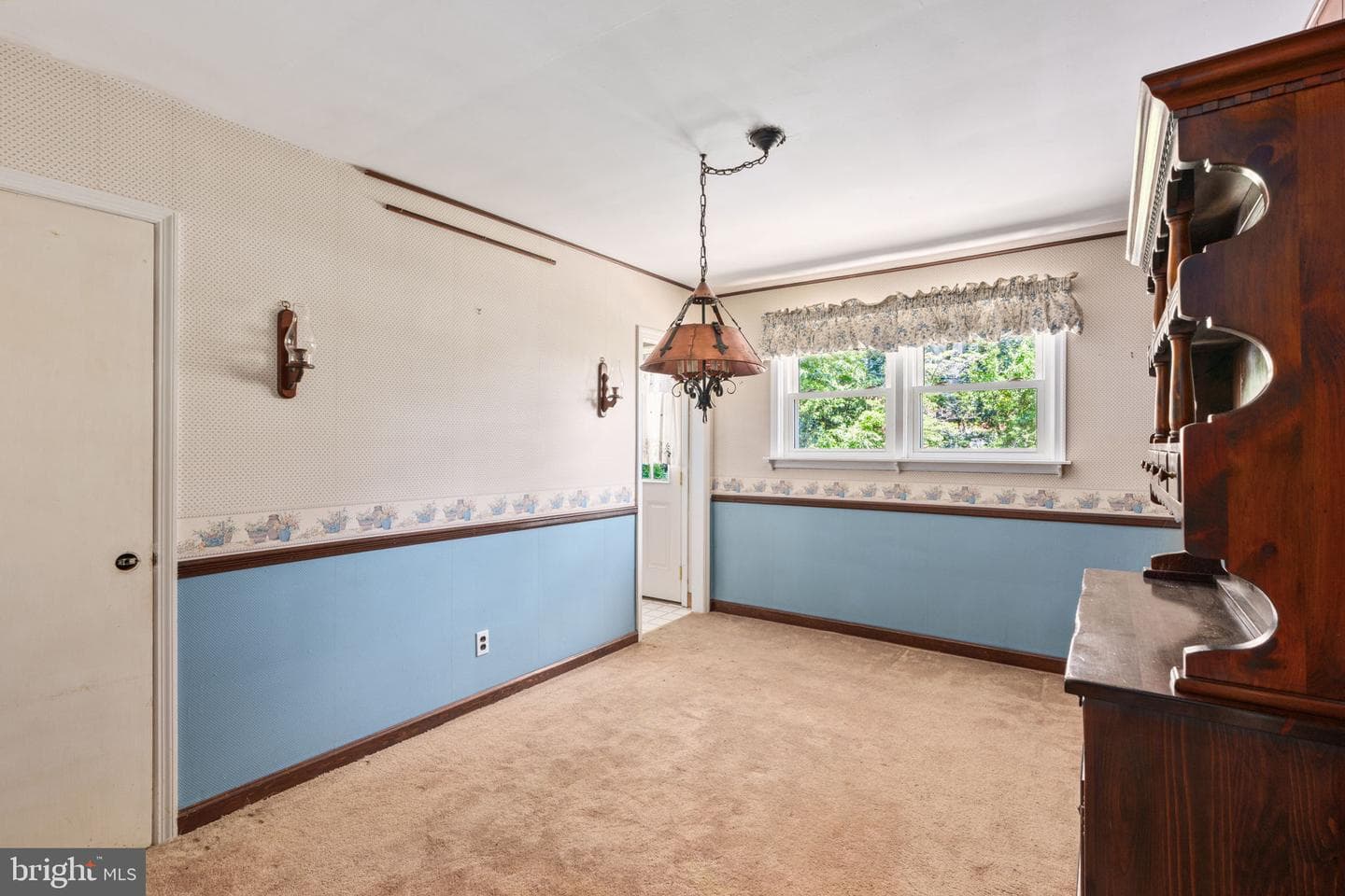 415 Pinecrest Road photo 15