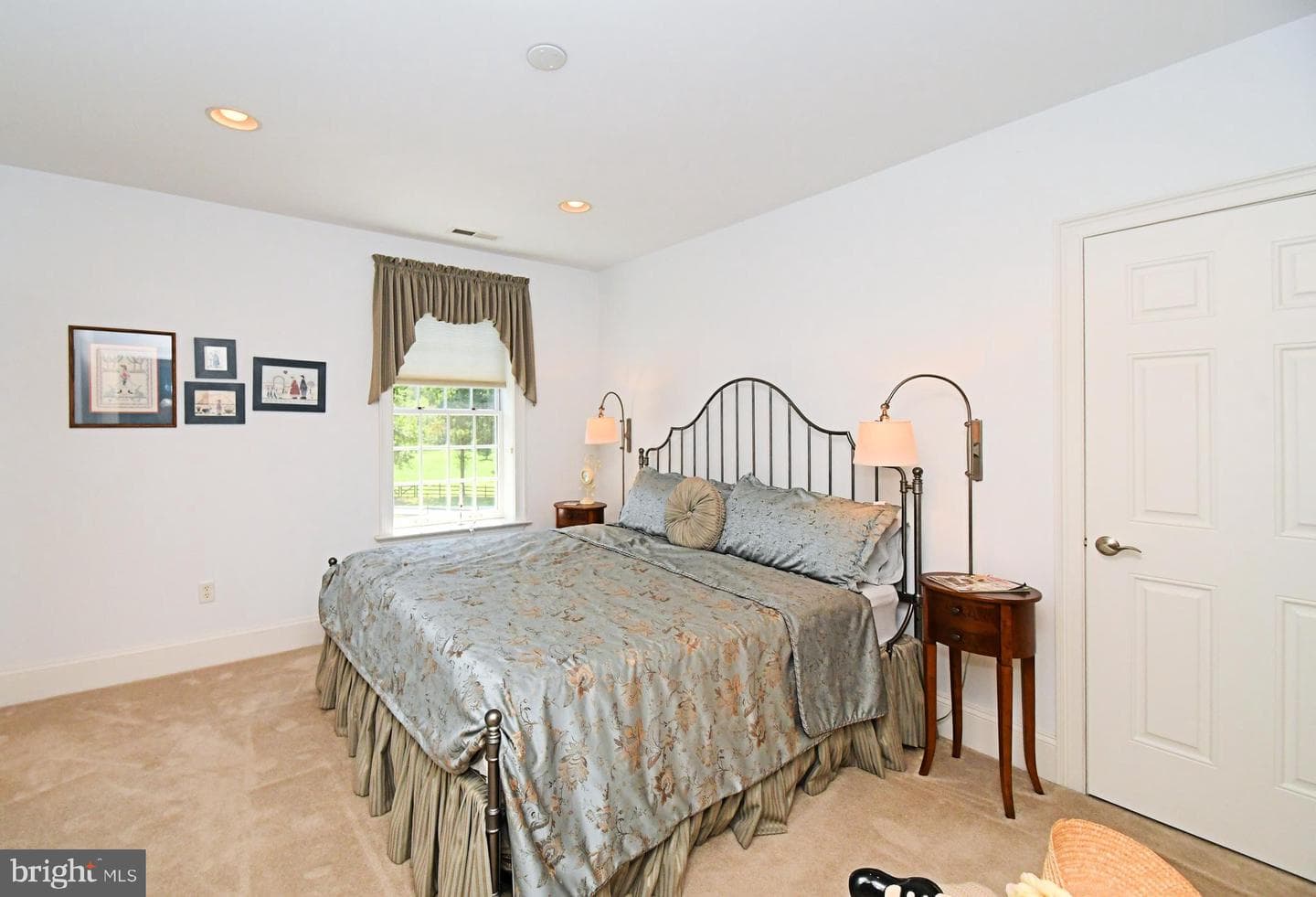 1811 Hollow Road photo 65