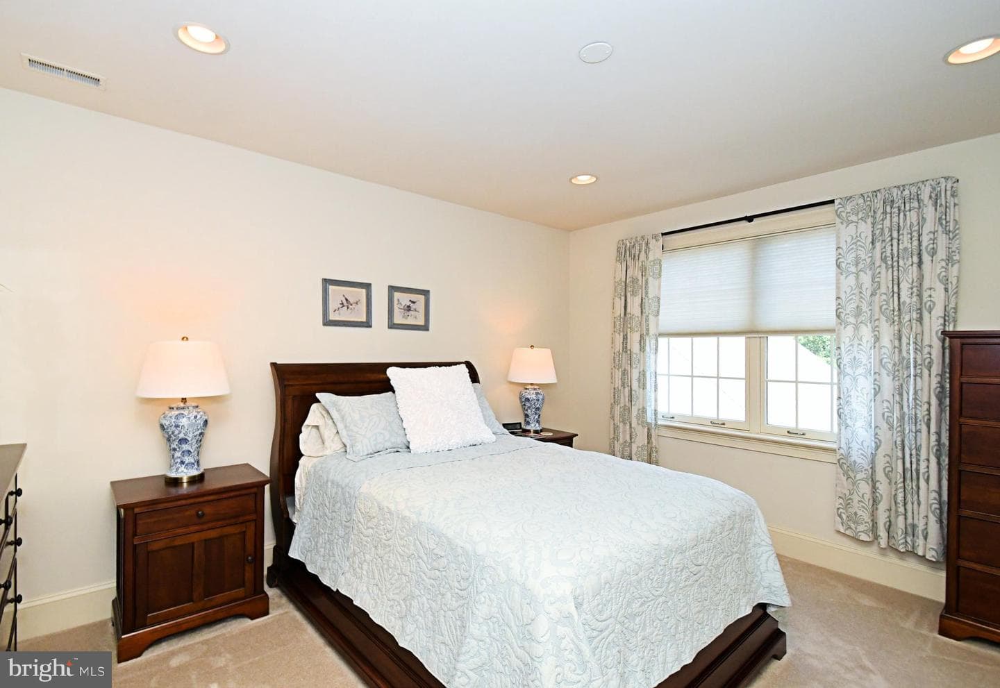 1811 Hollow Road photo 71