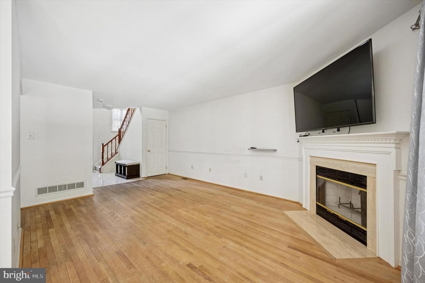 22 White Pine Court photo 9
