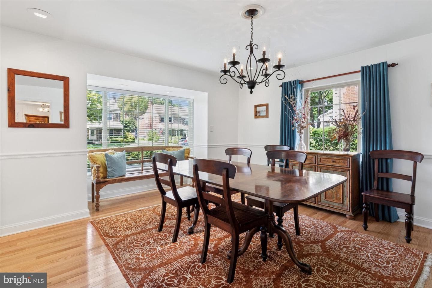 609 Fariston Drive photo 3