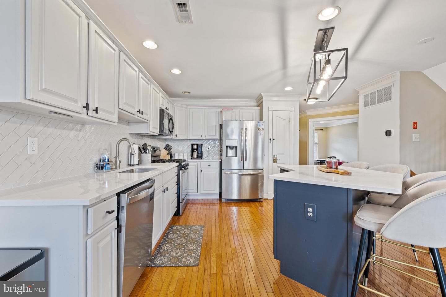 305 Manor Road photo 15