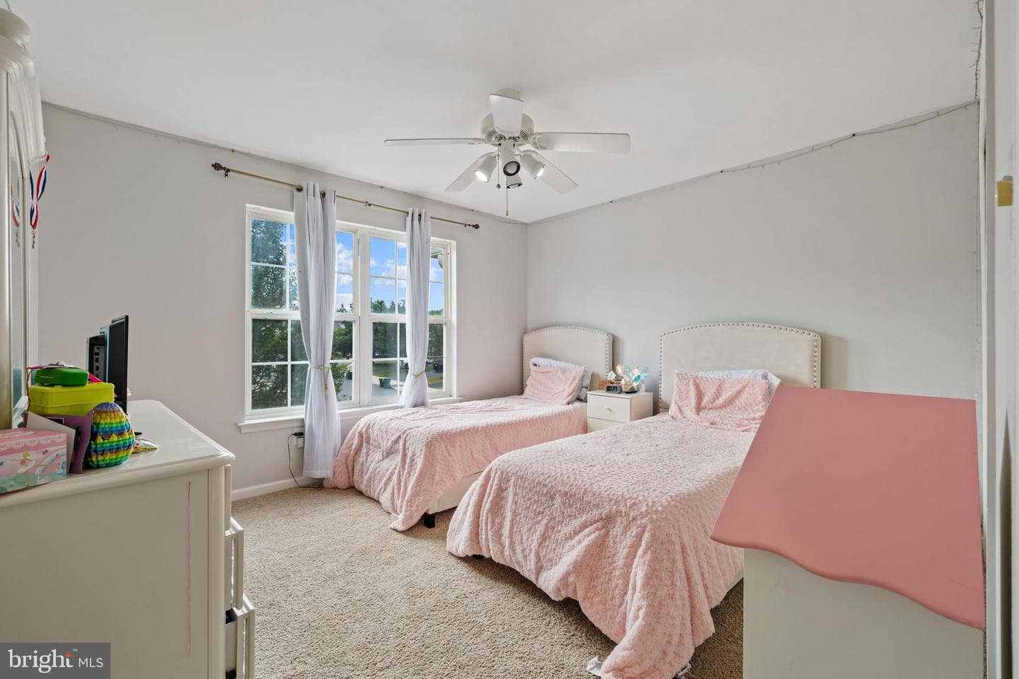 305 Manor Road photo 25