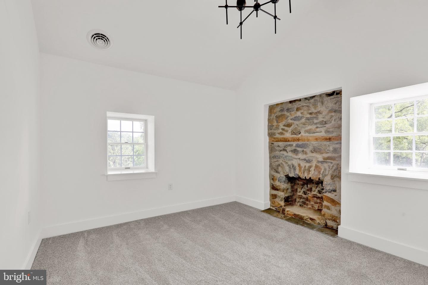 1715 Gravel Pike photo 43