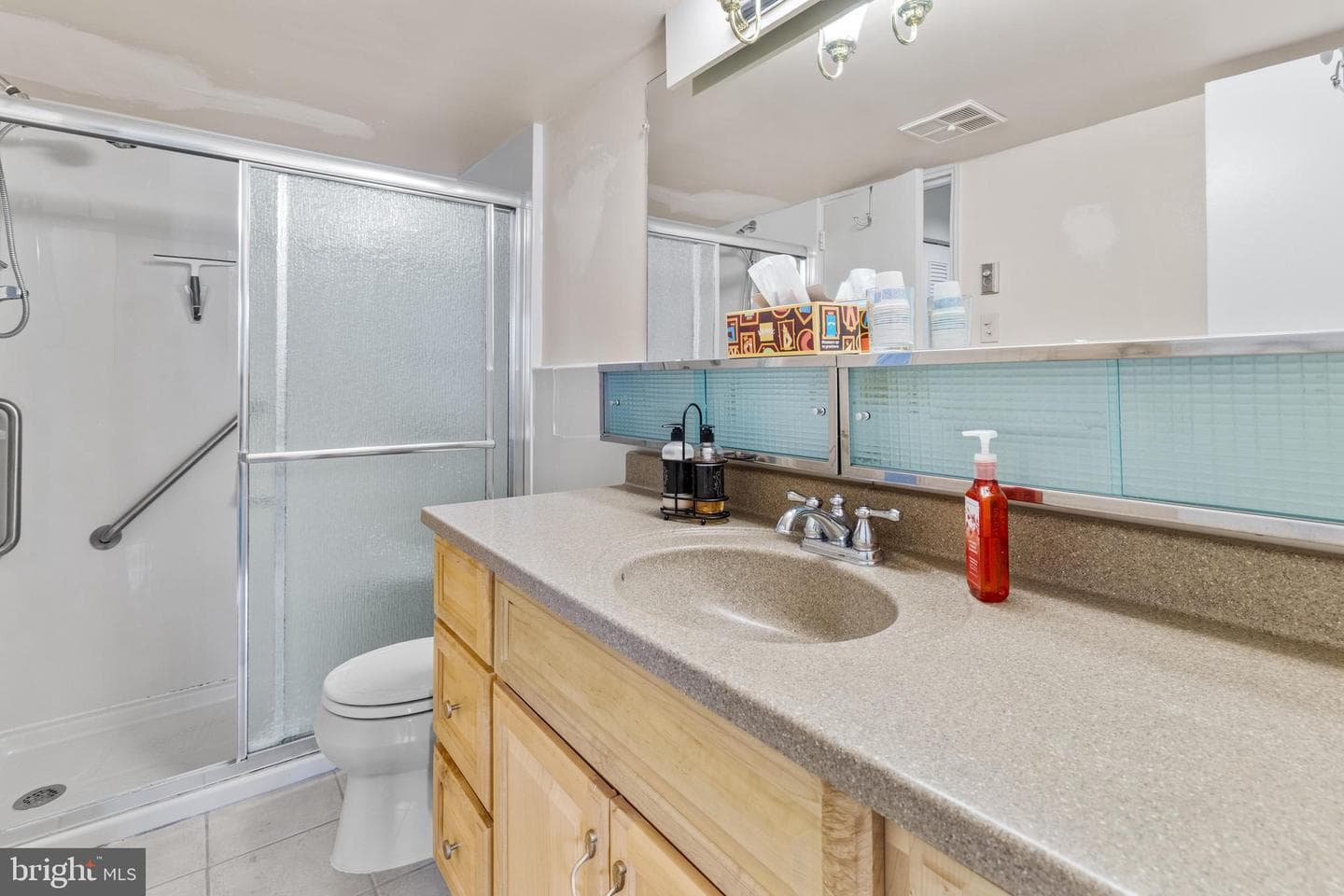 1570 The Fairway #402e photo 14