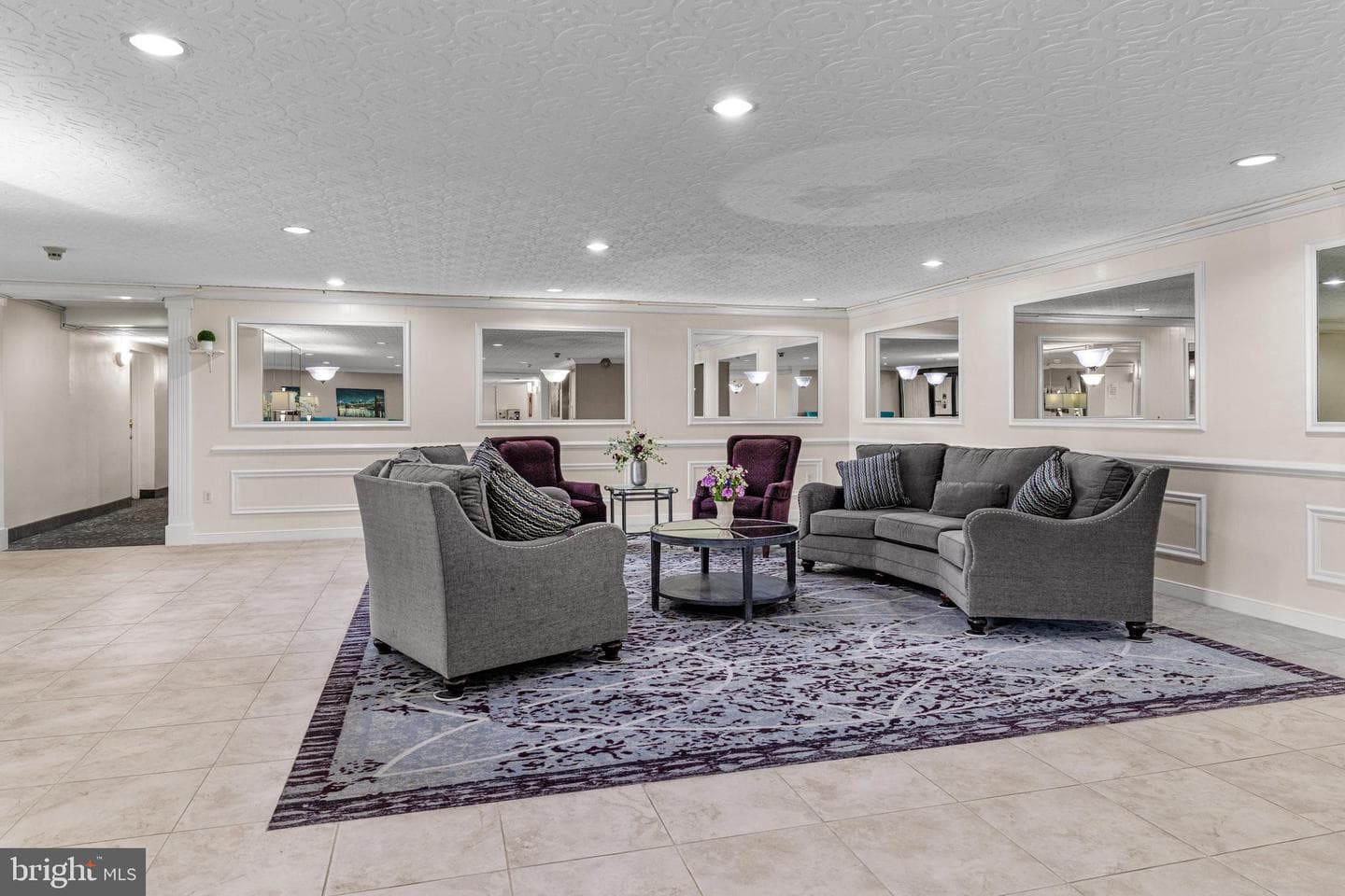 1570 The Fairway #402e photo 3