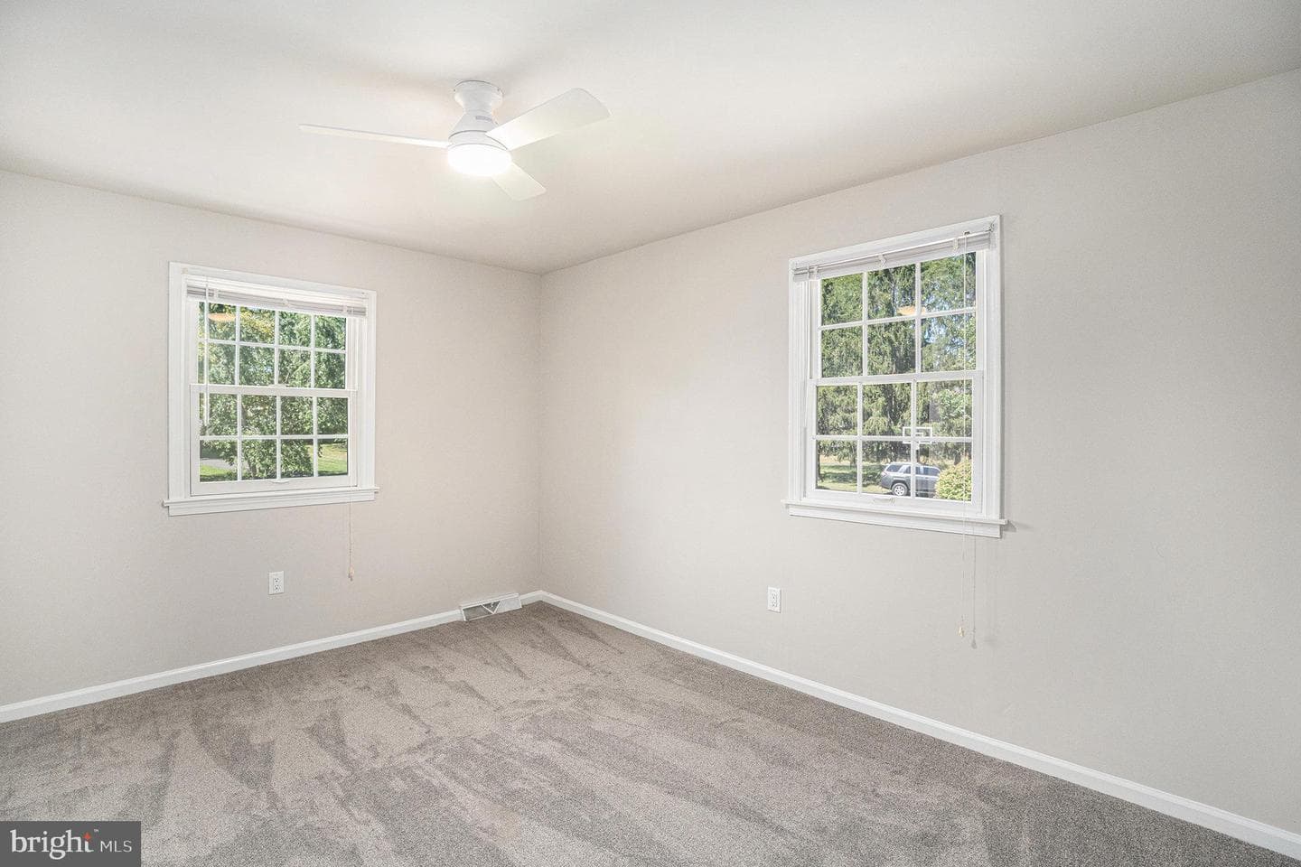 1510 Saint Andrews Way photo 26