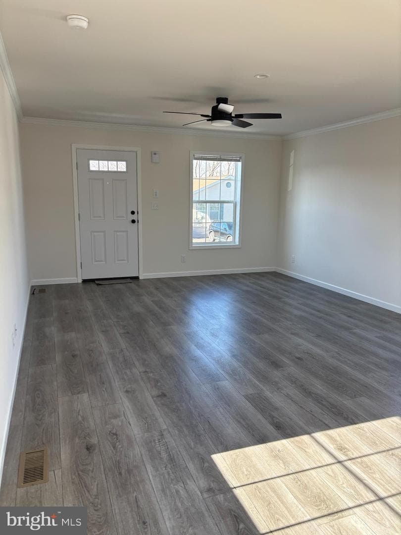 135 Creeks Edge Court photo 2