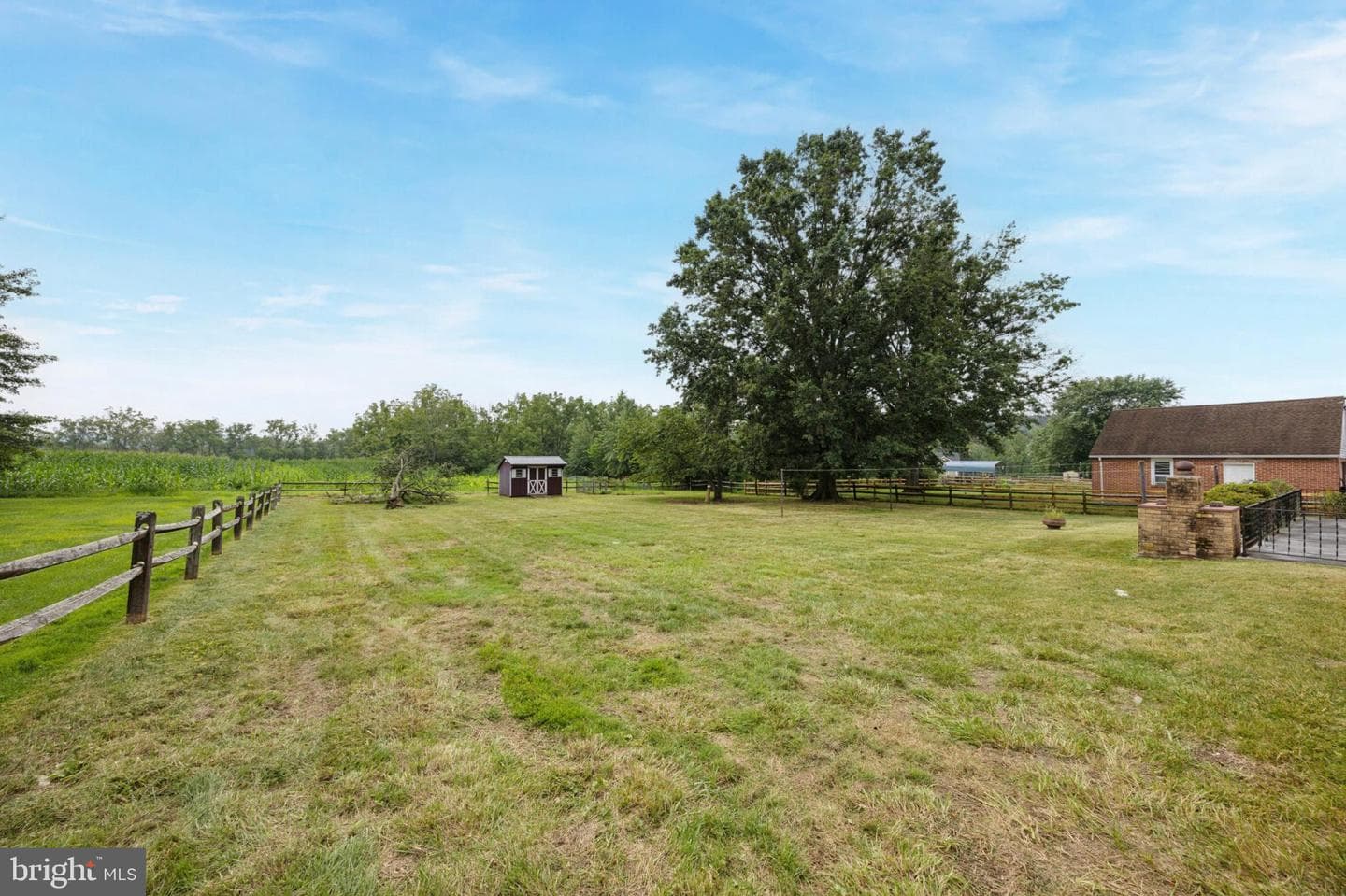 2518 Rhoads photo 5