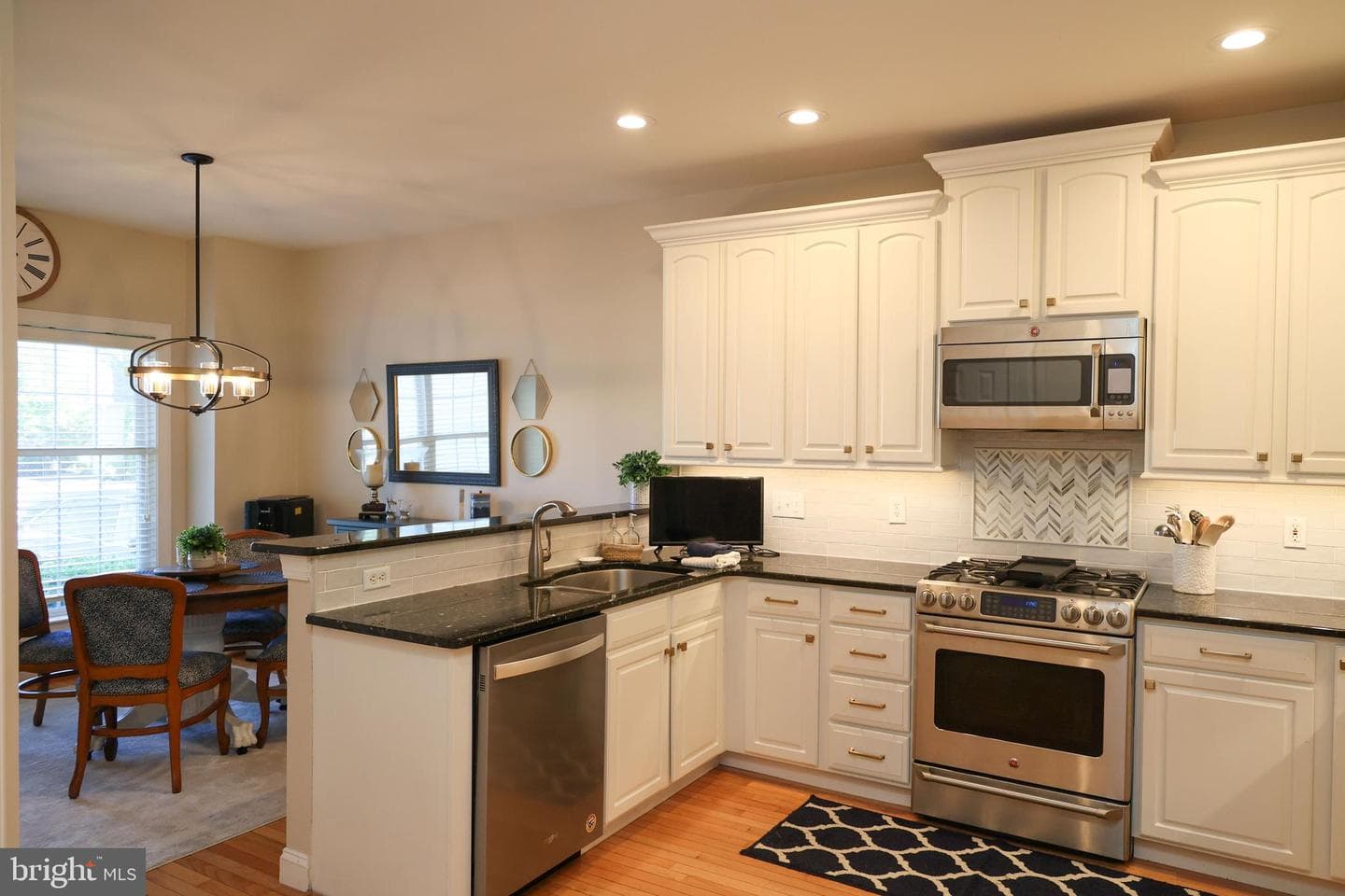 207 Birkdale Drive photo 14