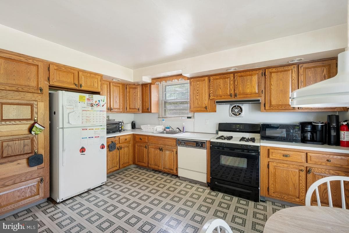 1943 Fawn Drive photo 14