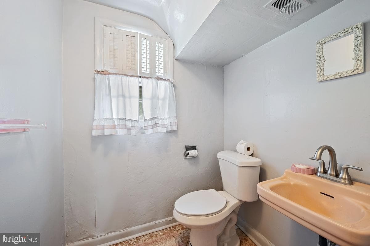 1943 Fawn Drive photo 23