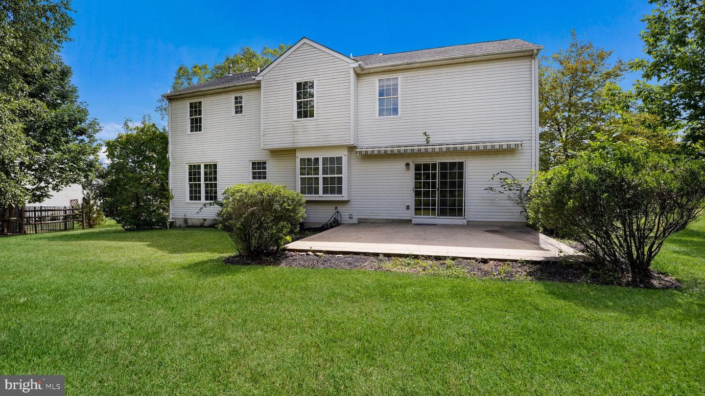 201 Drake Lane photo 33