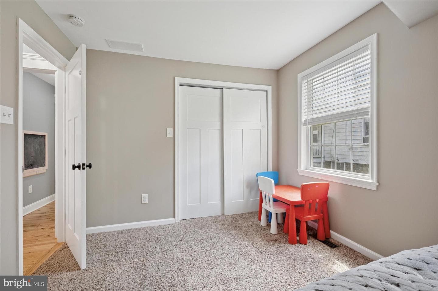 458 Monroe Avenue photo 22