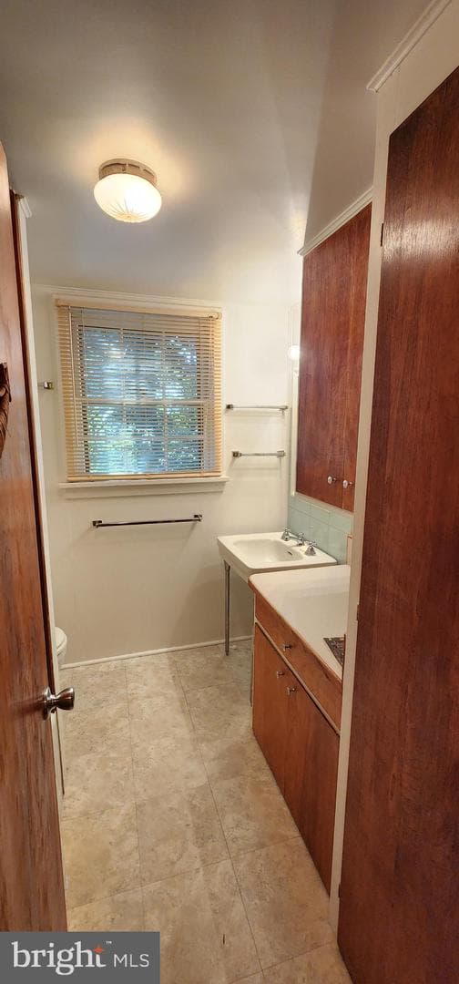 1505 Edge Hill Road photo 17