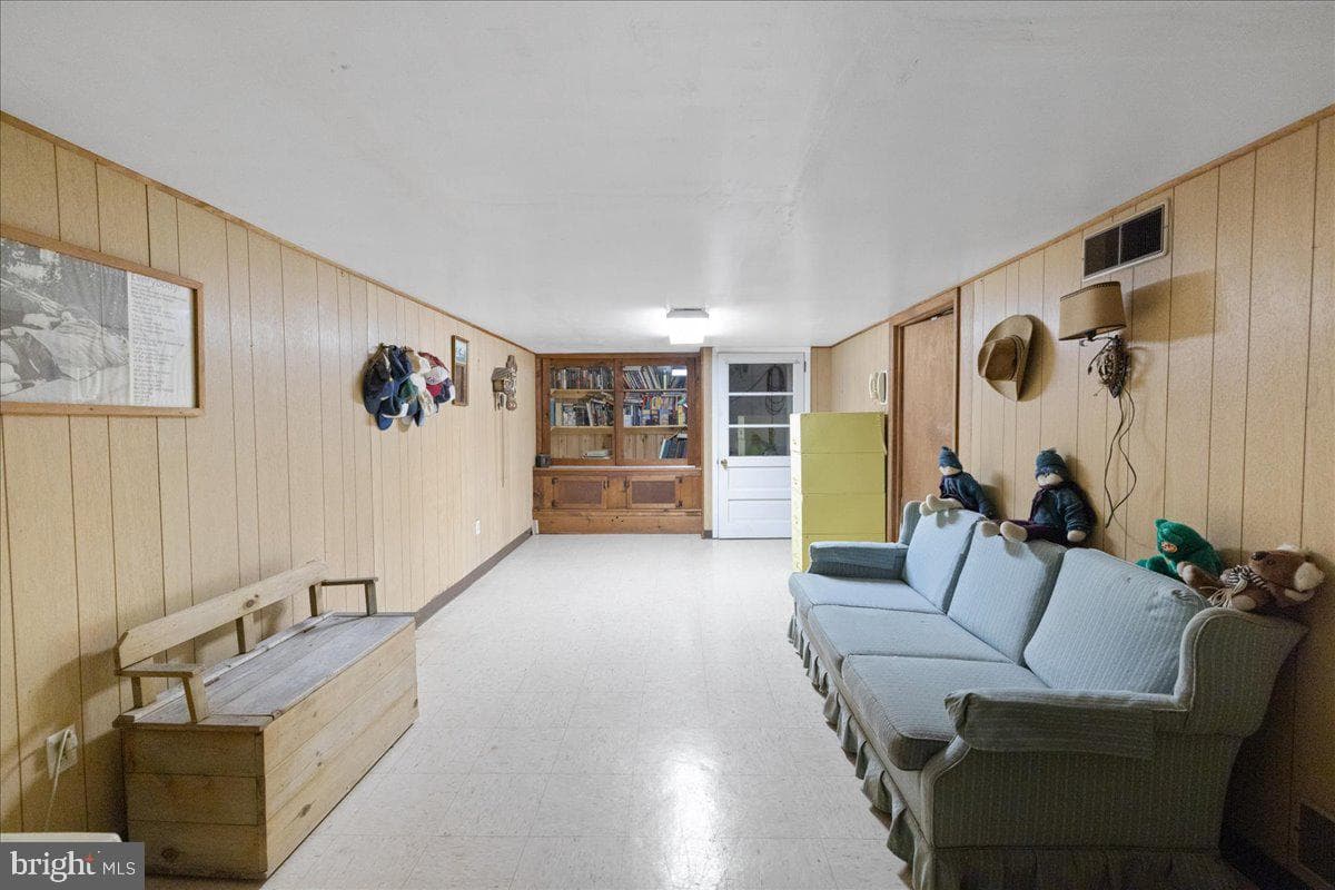 1714 Moyer Road photo 22