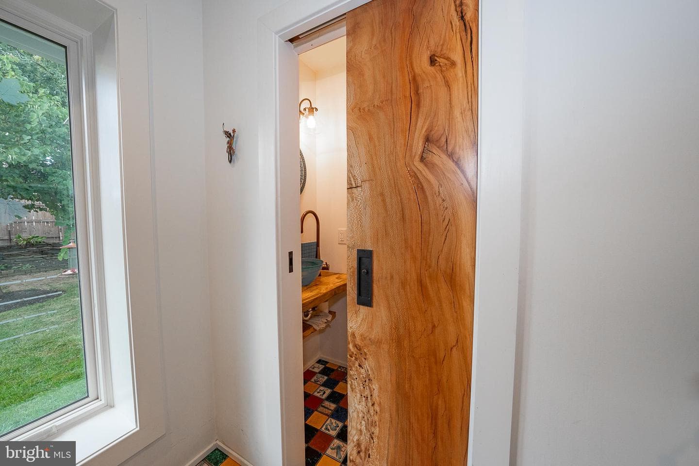 9 Shirley Road photo 32