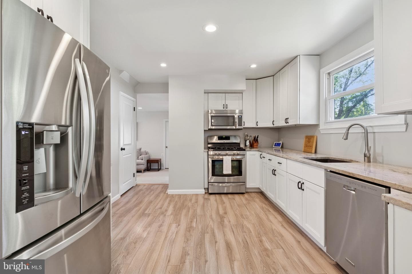 4 Cardinal Drive photo 14