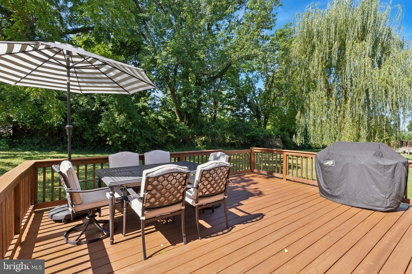 4 Cardinal Drive photo 31