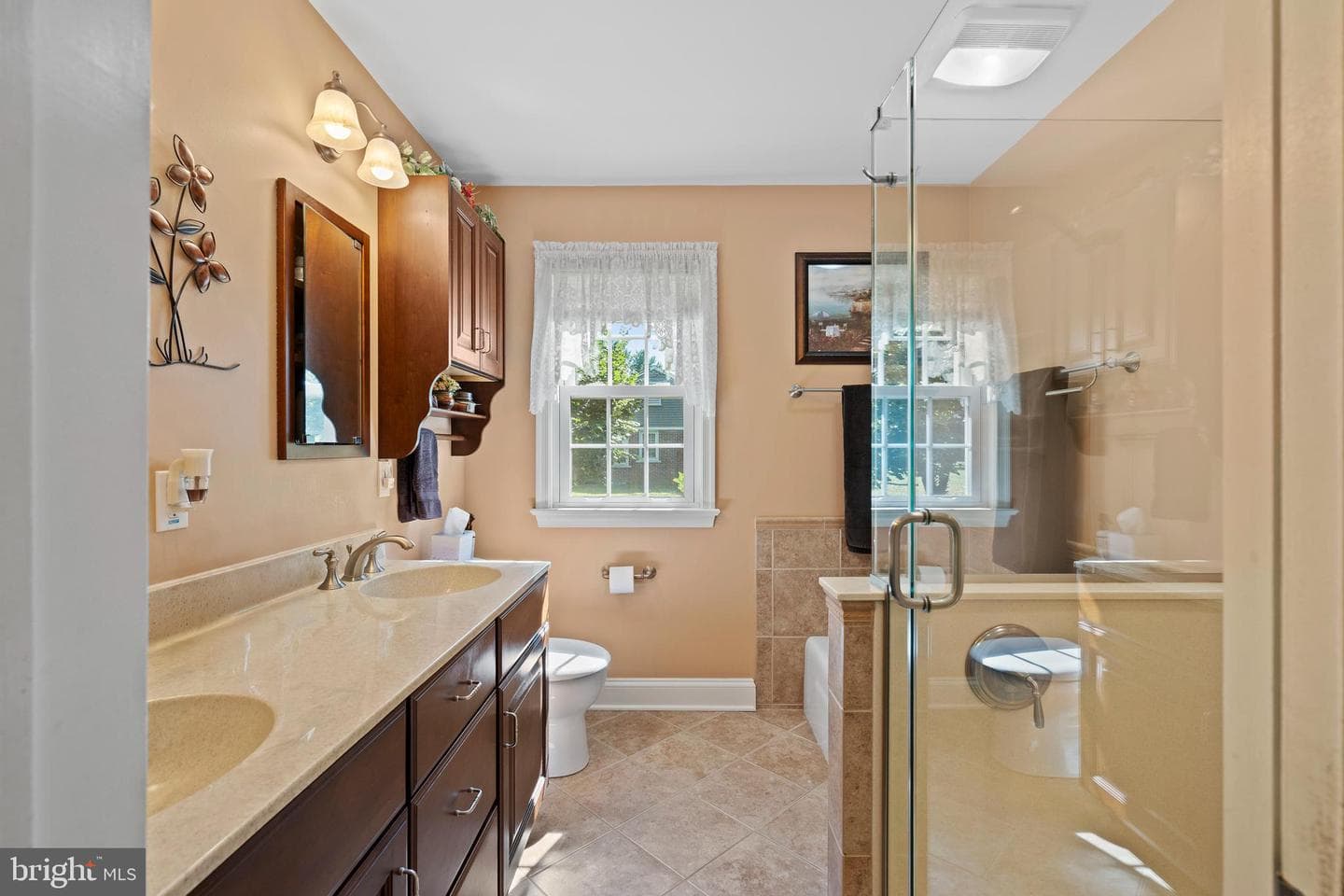 528 Harleysville Pike photo 25