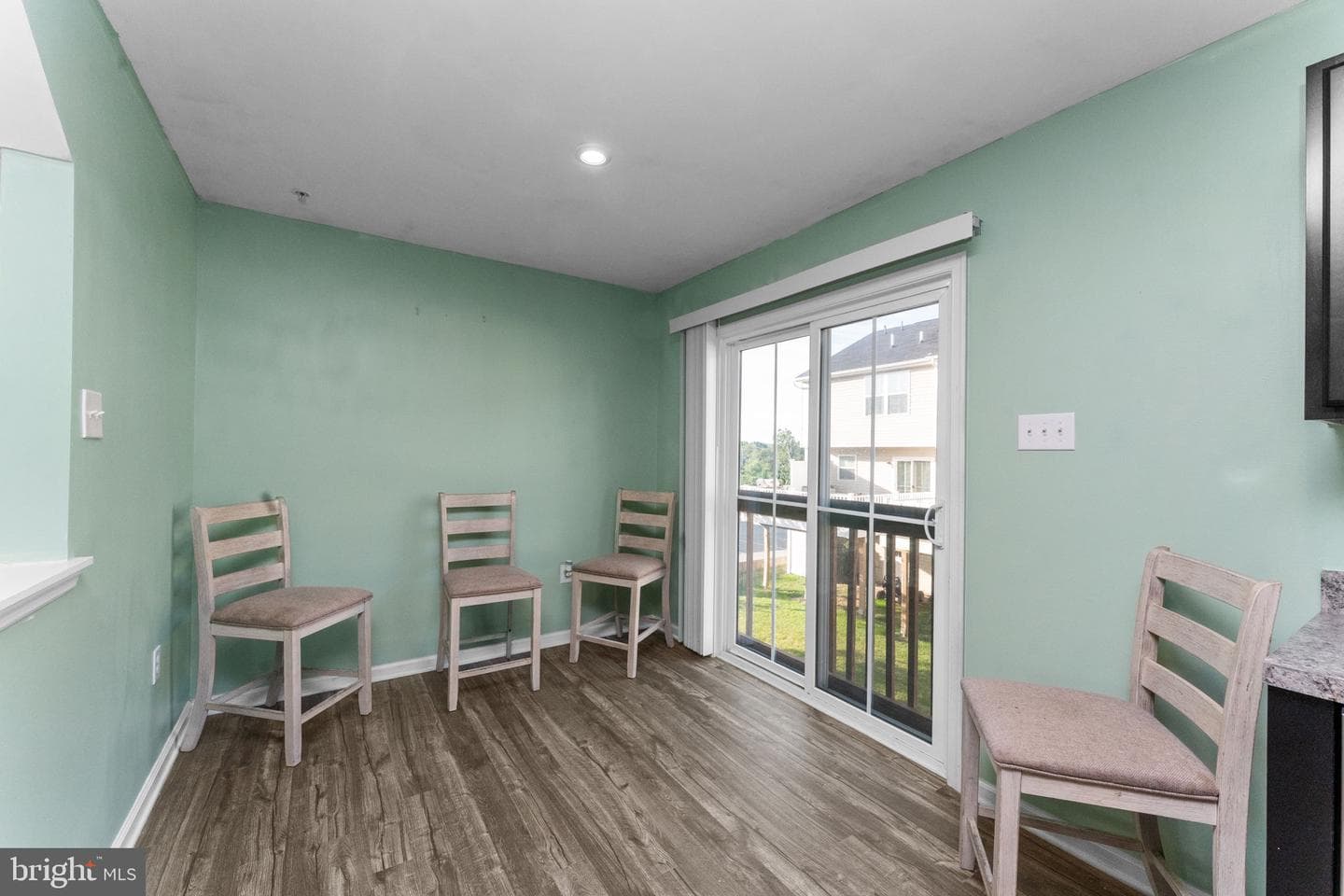 27 Foxwood Drive photo 11