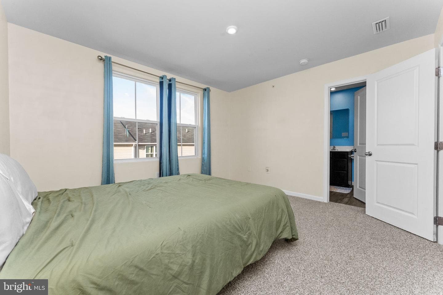 27 Foxwood Drive photo 18