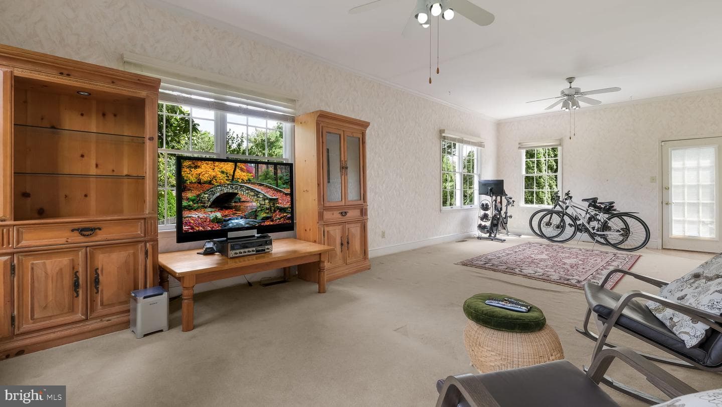 1428 Cambridge Drive photo 13