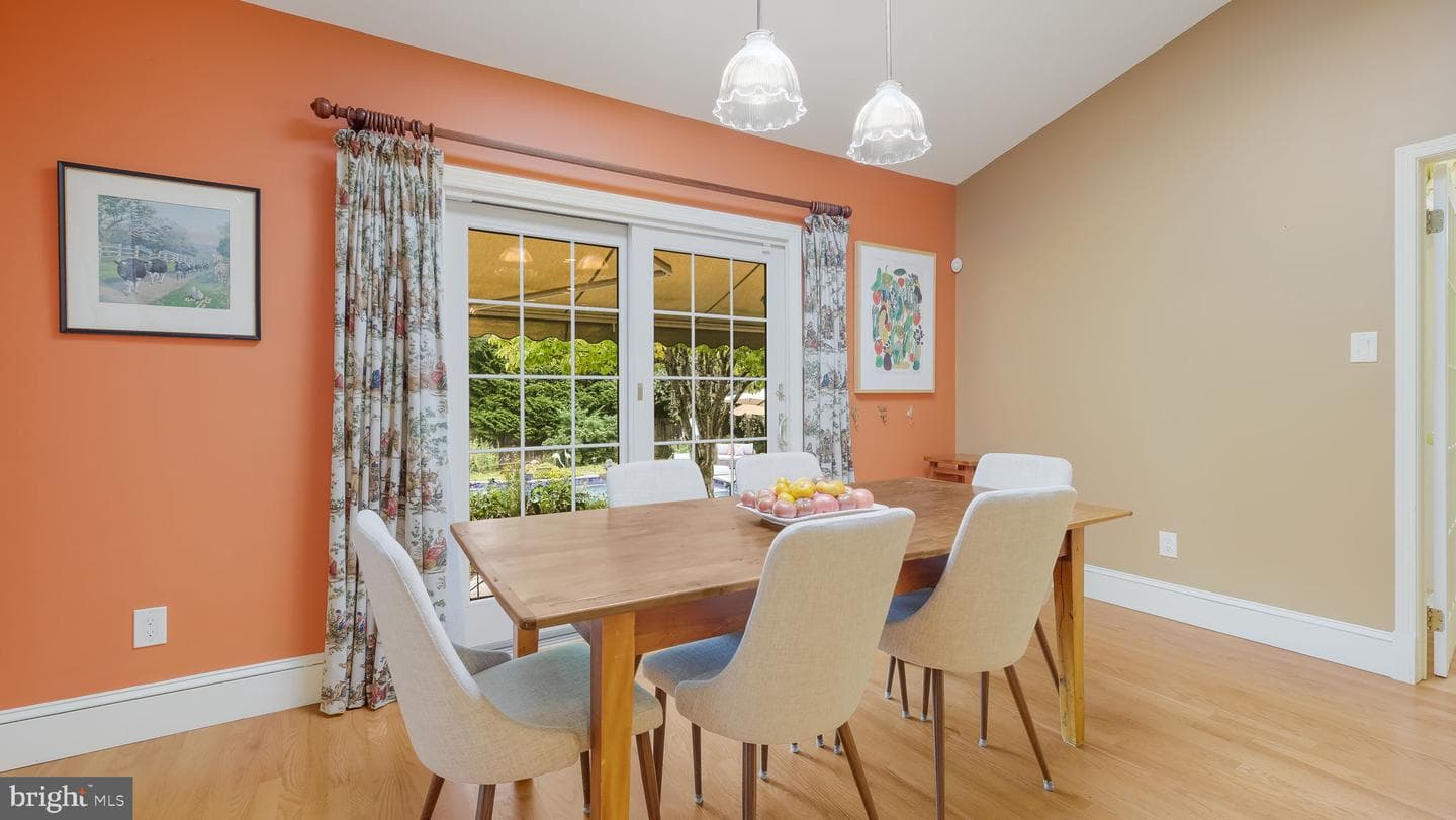 1428 Cambridge Drive photo 25