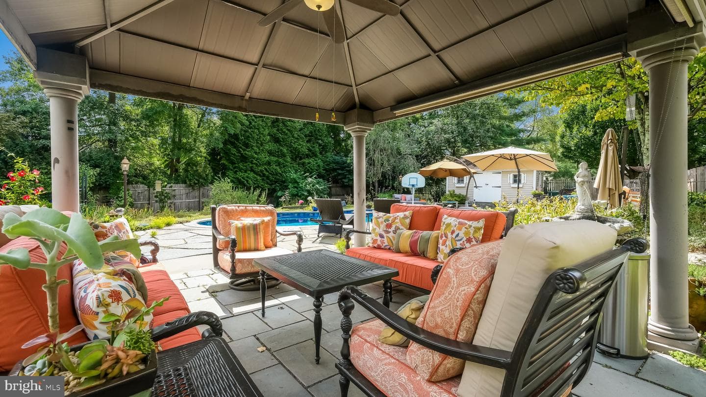 1428 Cambridge Drive photo 56