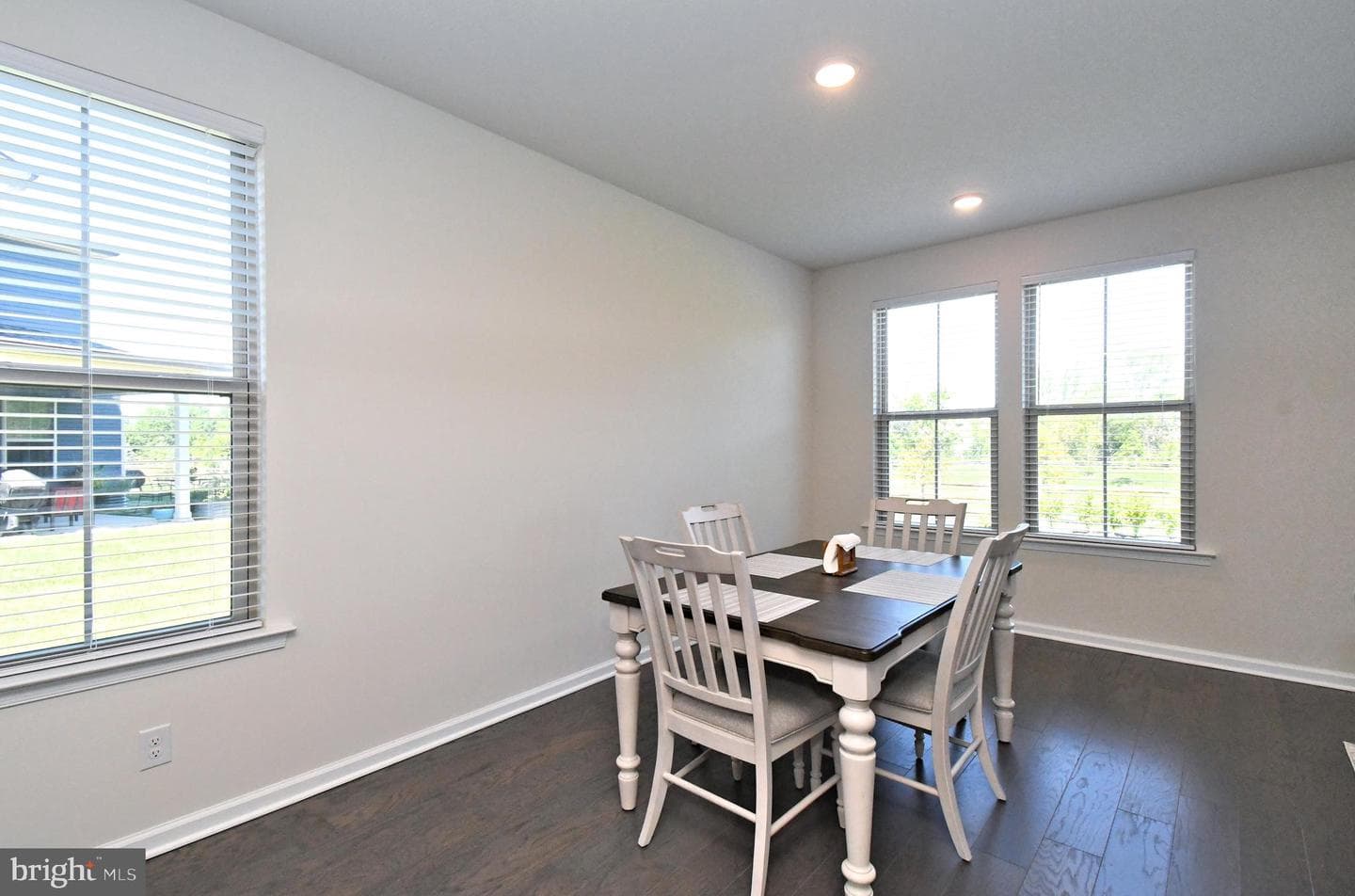 1024 Wright Street photo 13