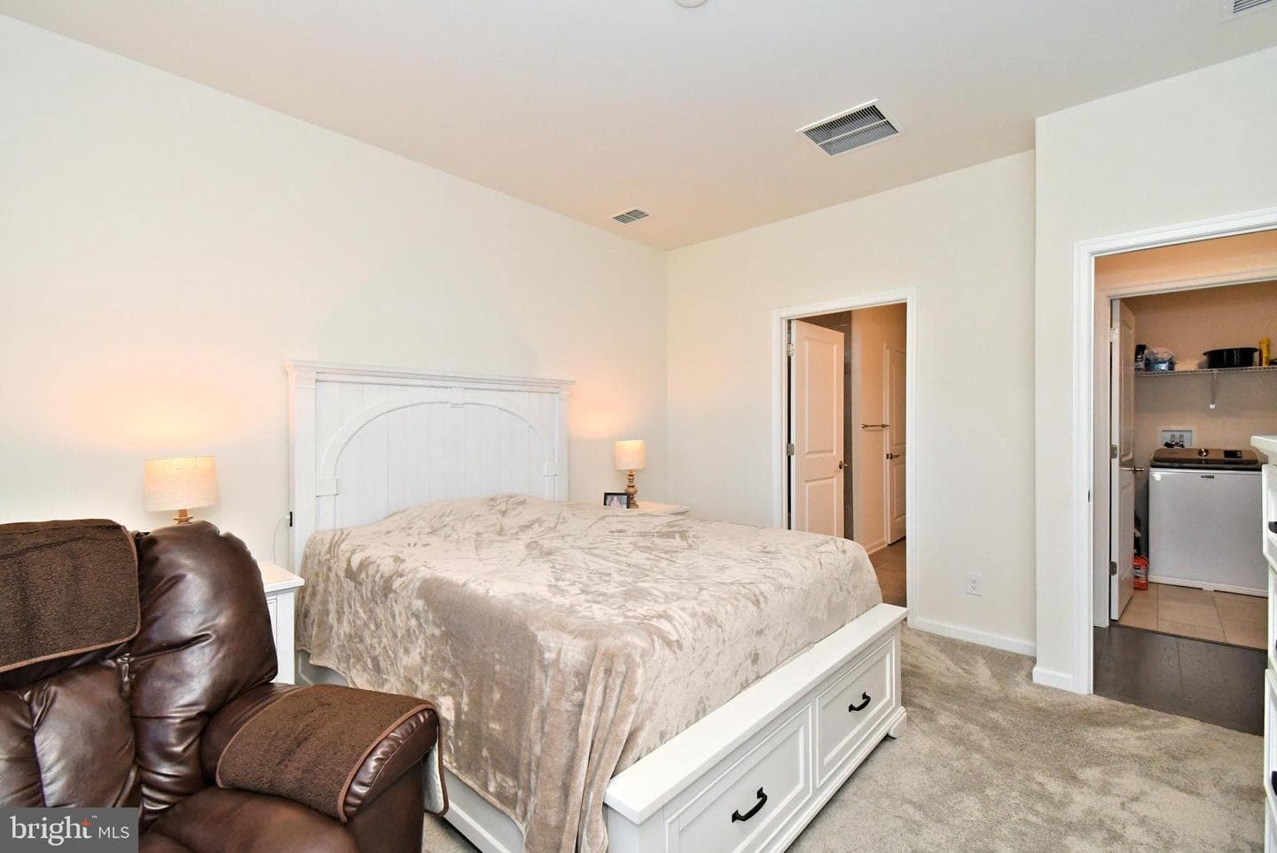 1024 Wright Street photo 19
