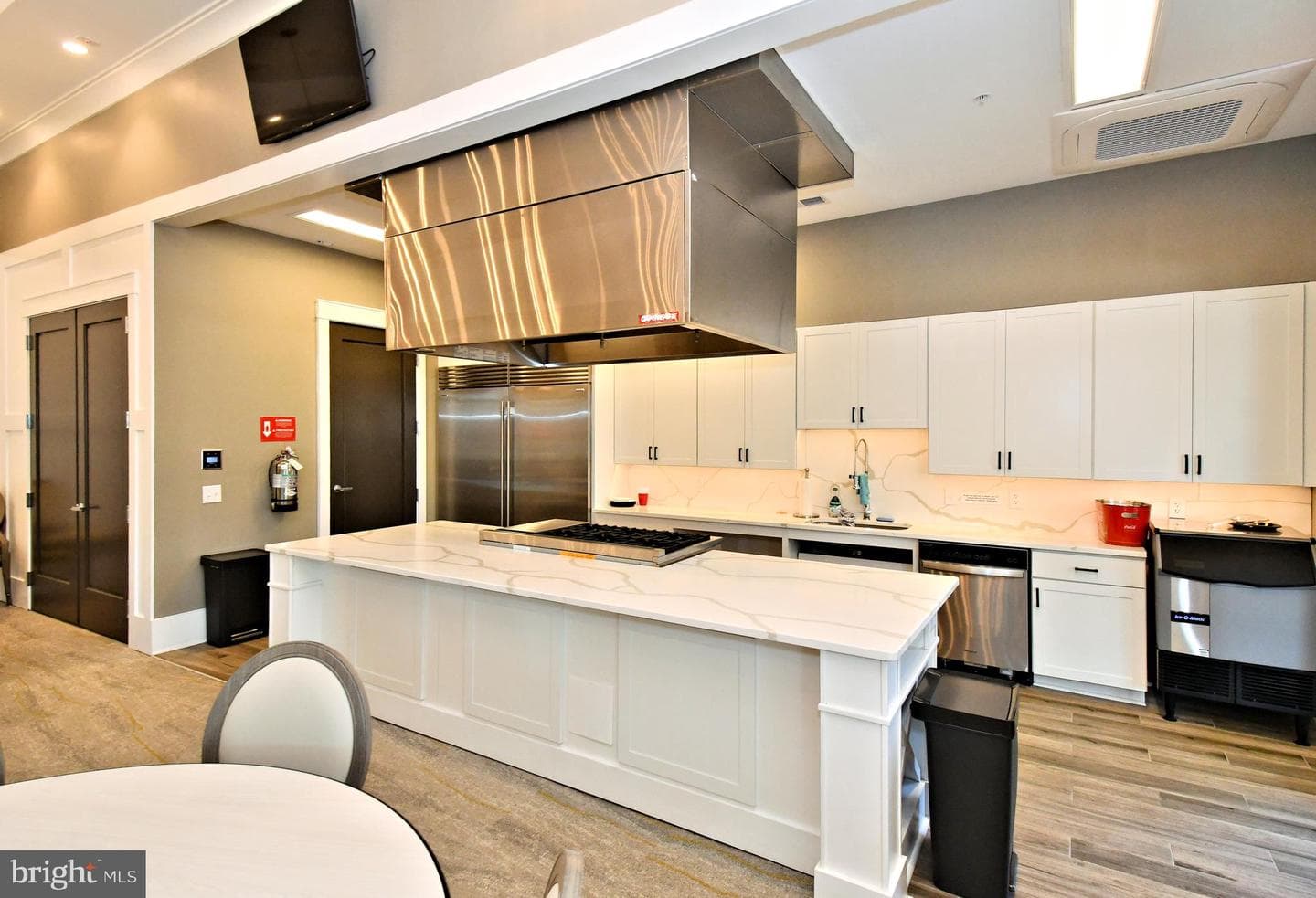 1024 Wright Street photo 53