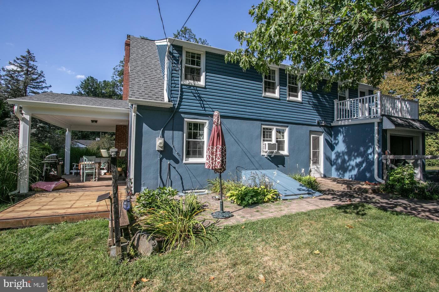 23 Adams Avenue photo 36
