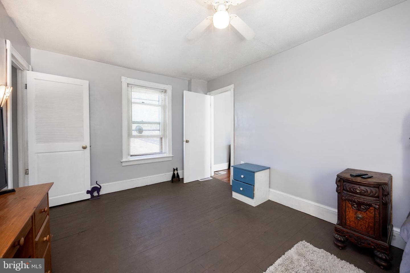1084 Center Avenue photo 17