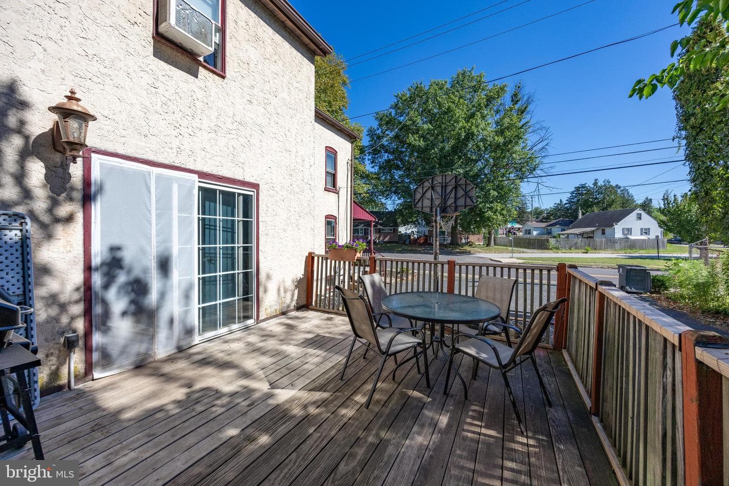1084 Center Avenue photo 26