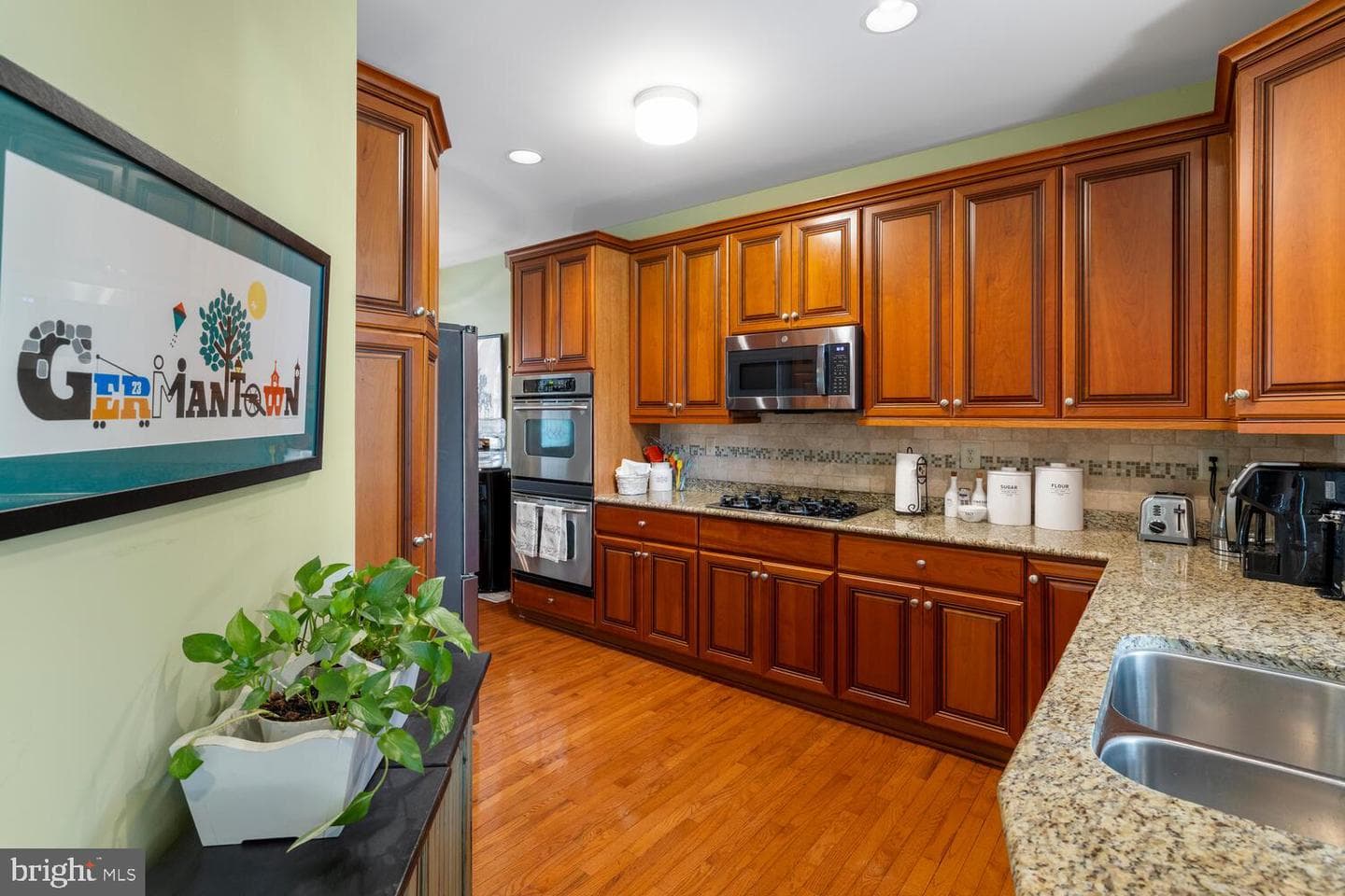 72 Brownstone Drive photo 11