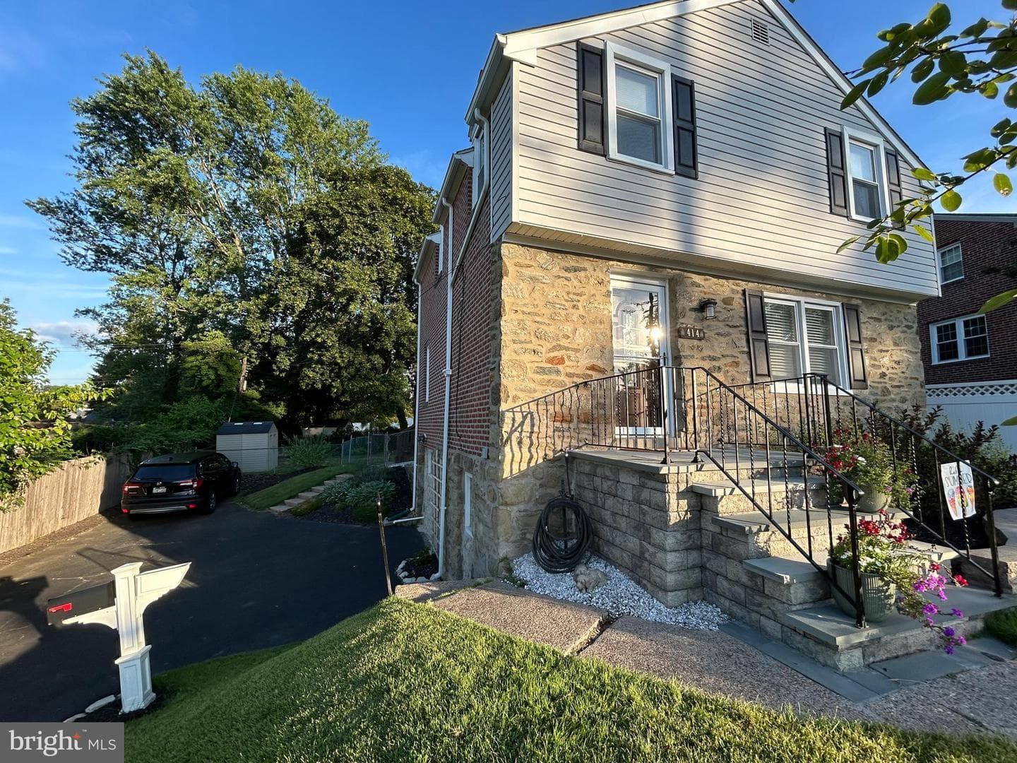 414 Highland Avenue photo 2