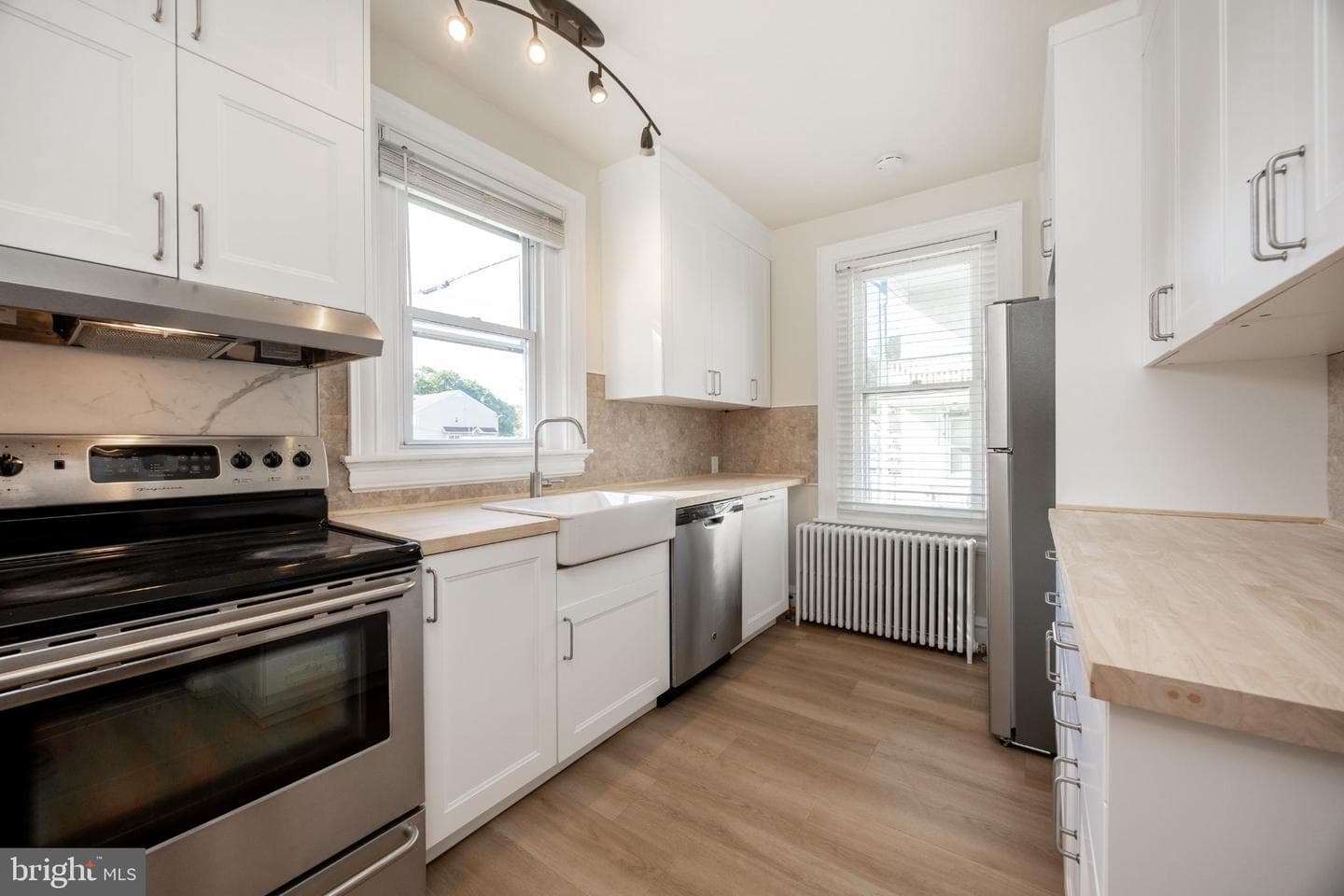 314 3rd Street photo 16