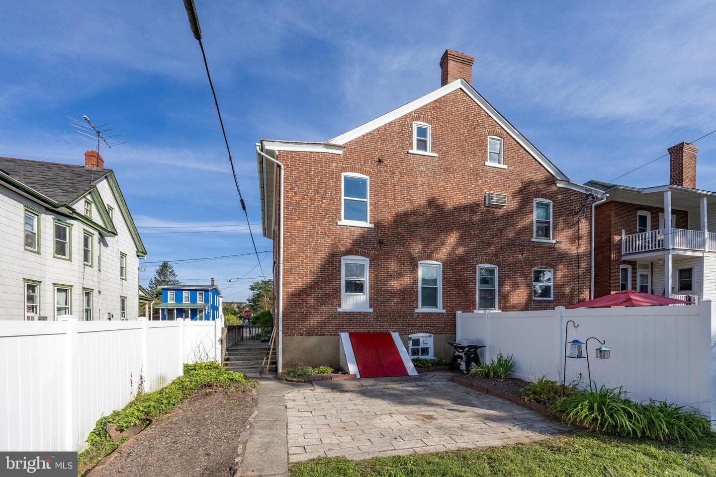 314 3rd Street photo 5